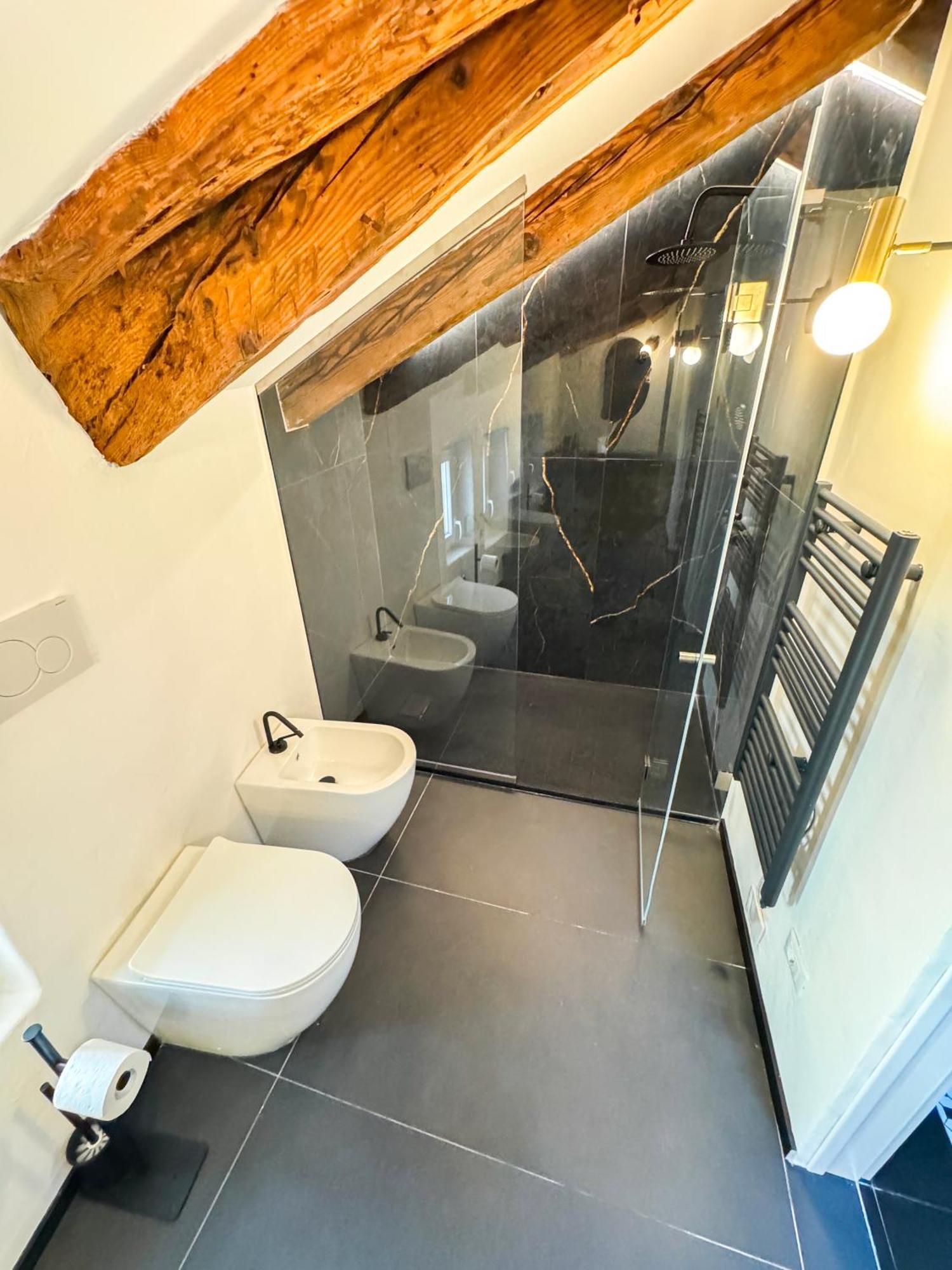 Apartment Boulevard App 2 *